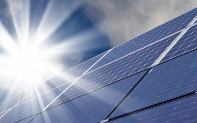 Zonnepanelen op parkeerterrein Efteling sinds vorige maand in gebruik